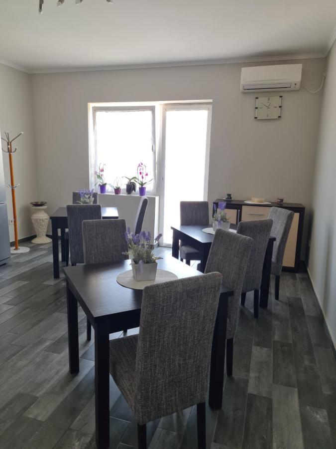 Napfeny Szallas Szeged Exteriör bild